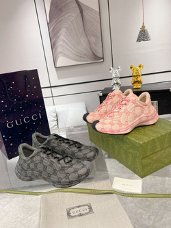 Gucci Sneaker (2 colors)