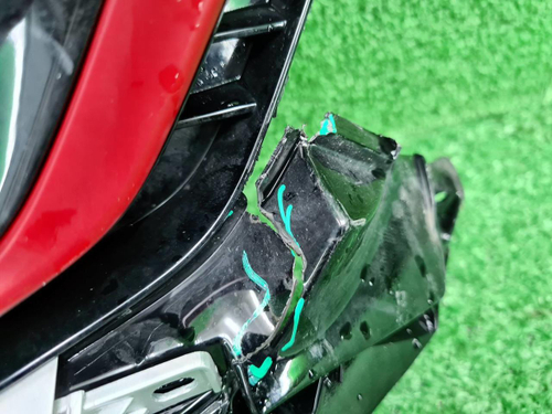 Решетка радиатора Geely Coolray (2019-2024)