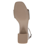 Босоножки Caprice