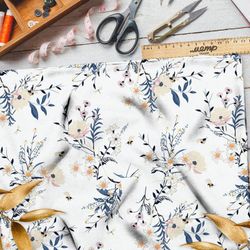 Ткань блэкаут красиво в цветнике