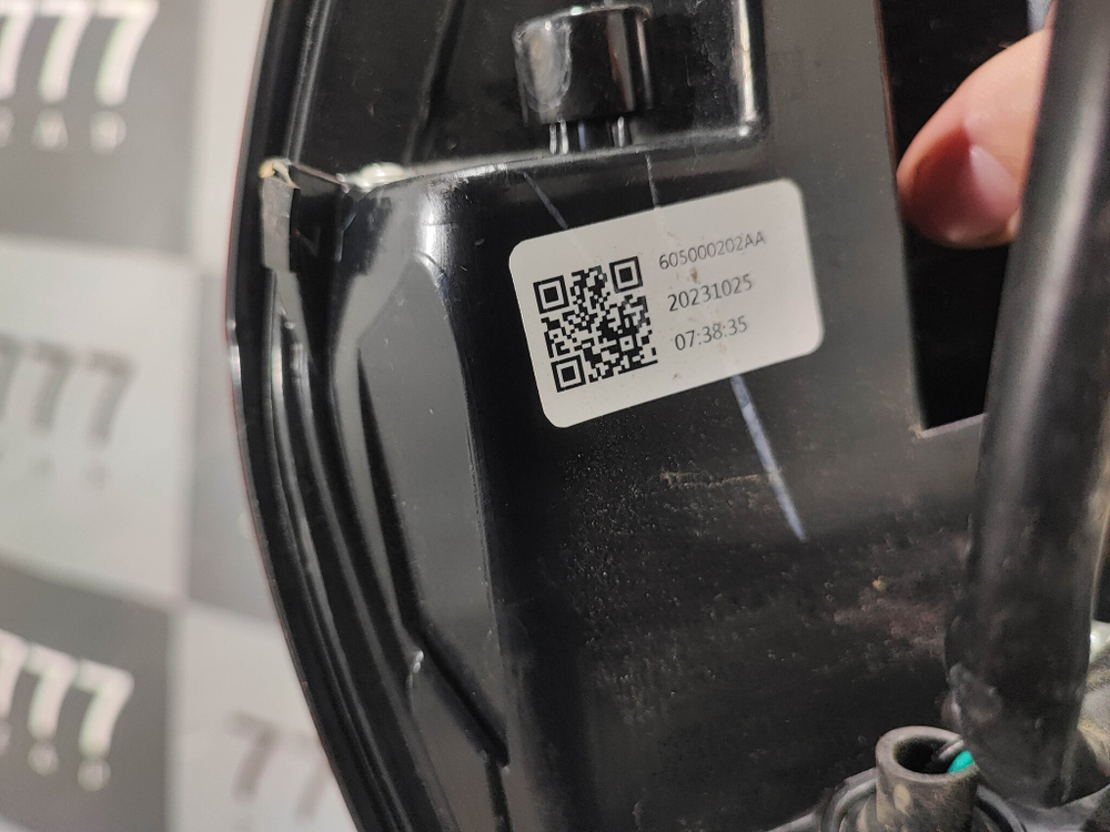 Фонарь задний правый Chery Tiggo 7 Pro 20-24 Б/У Оригинал 605000202AA