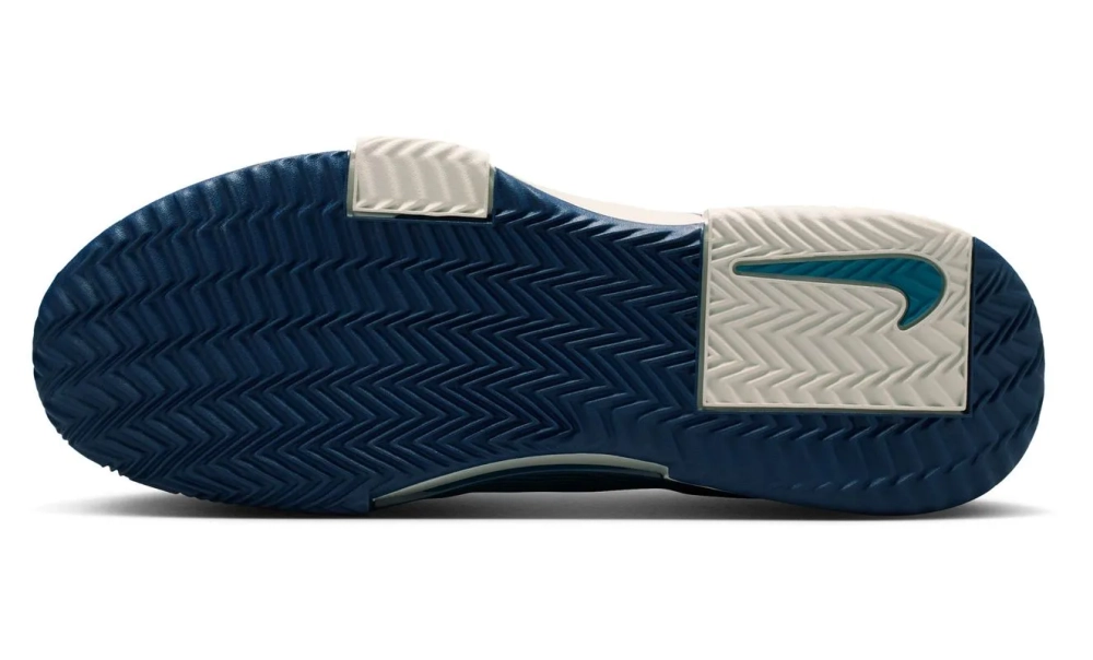 Мужские кроссовки теннисные Nike Zoom GP Challenge 1.5 Clay - smokey blue/white light/bone