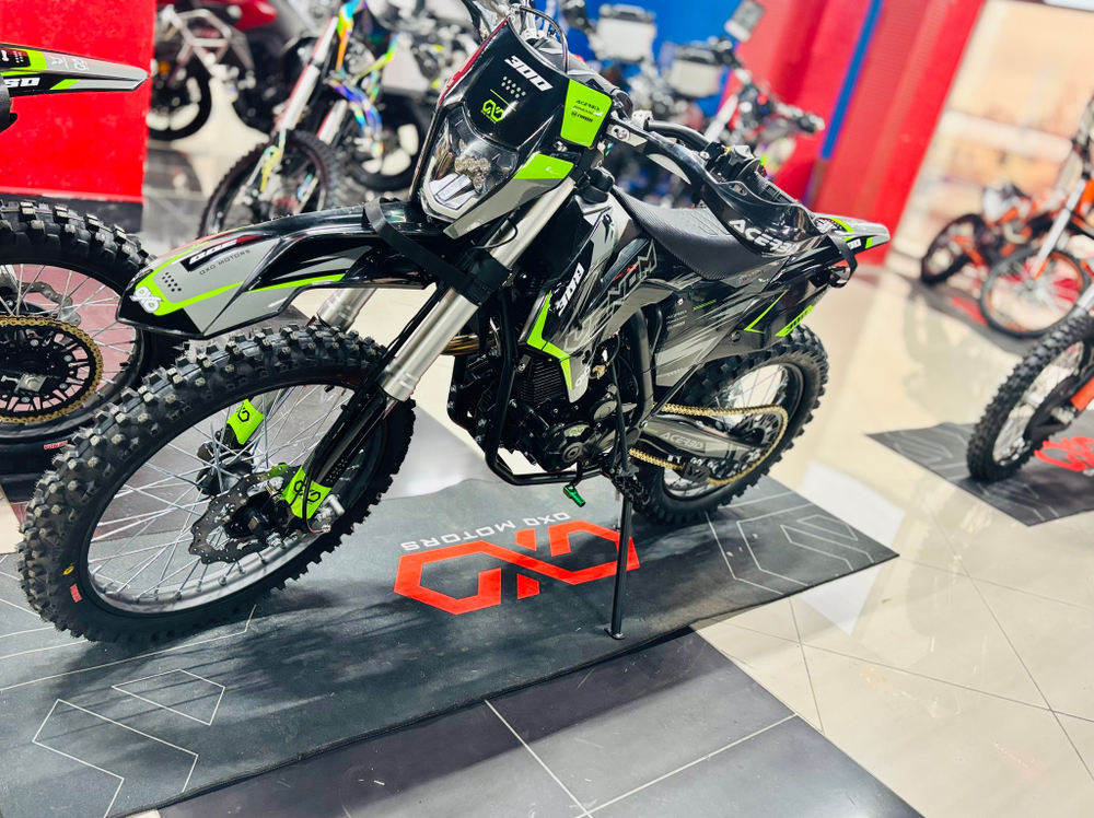 OXO VENOM 300