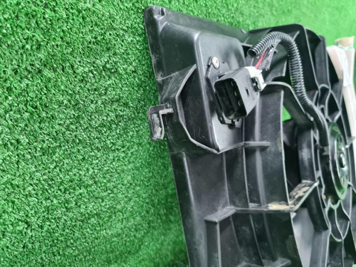 Диффузор с вентилятором Hyundai Solaris 1 (2010-2017)