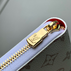Louis Vuitton Zippy Wallet