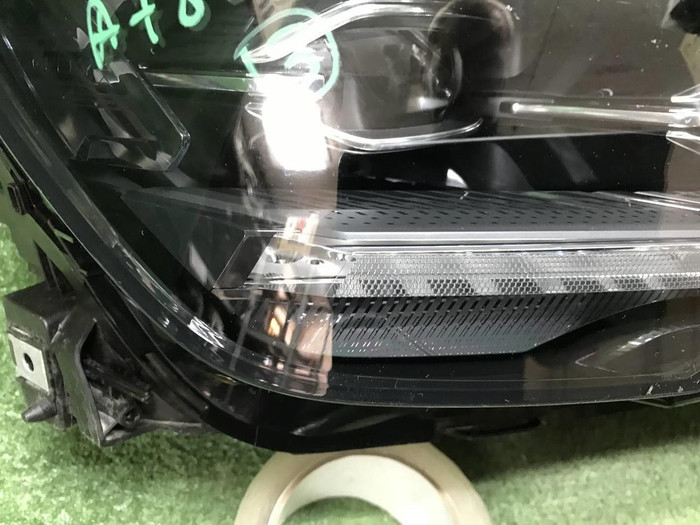 Фара правая Geely Monjaro (2021-н.в.) LED