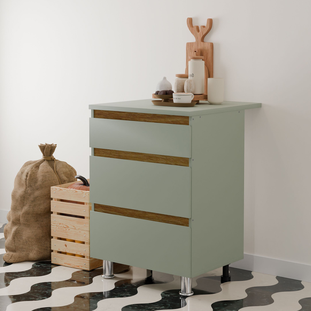 Кухонный модуль напольный 60 см Малага 3 ящика, с дубовыми панелями, на ножках / зеленый самшит, массив дуба