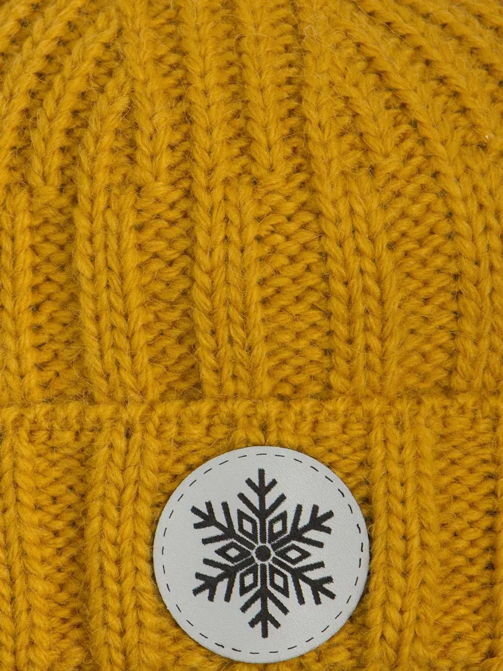 Шапка зимняя вязаная для малышей