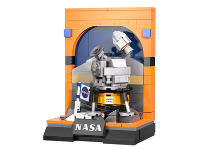 Конструктор CaDA NASA Лунный модуль Apollo 11 (206 деталей)