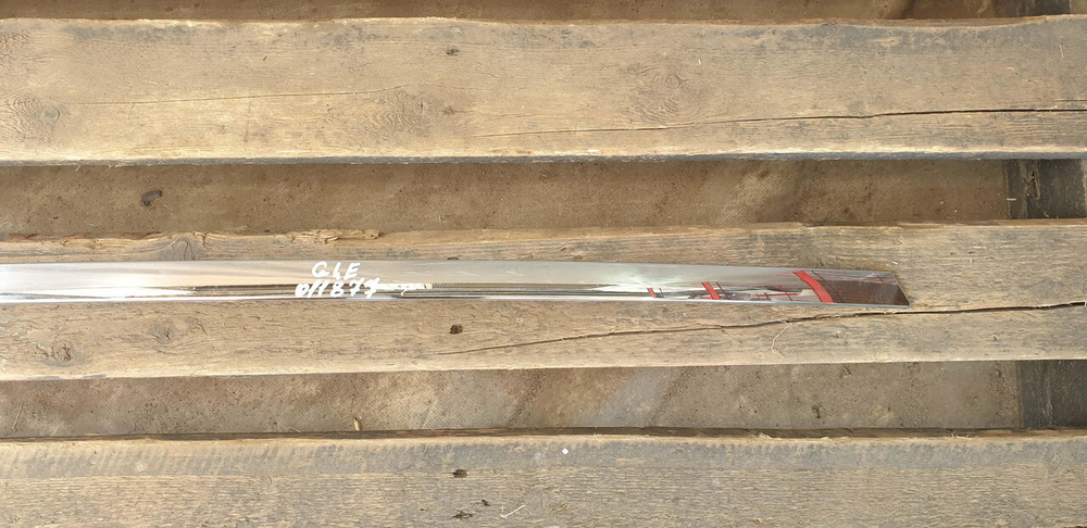 Молдинг крышки багажника Mercedes GLE (W166) 11-18 Б/У Оригинал A1667400193