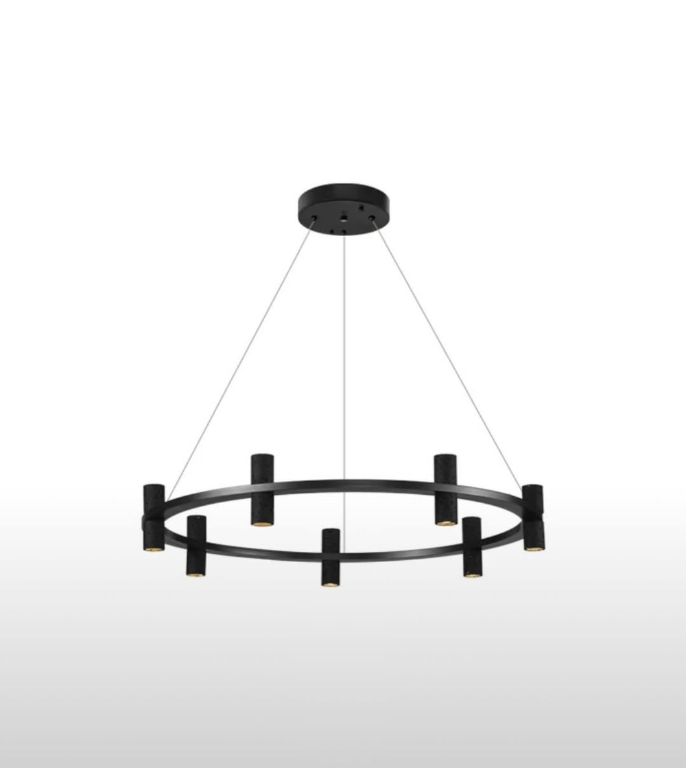 Подвесная люстра из чёрного травертина с кольцевой формой.