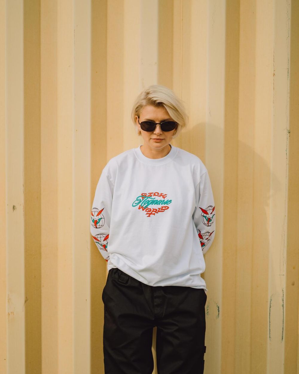 Лонгслив Подполье Sick World белый