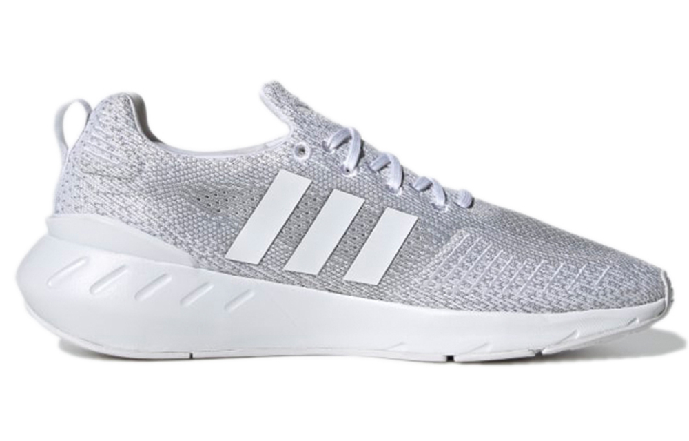 Кроссовки Adidas Originals Swift Run 22
