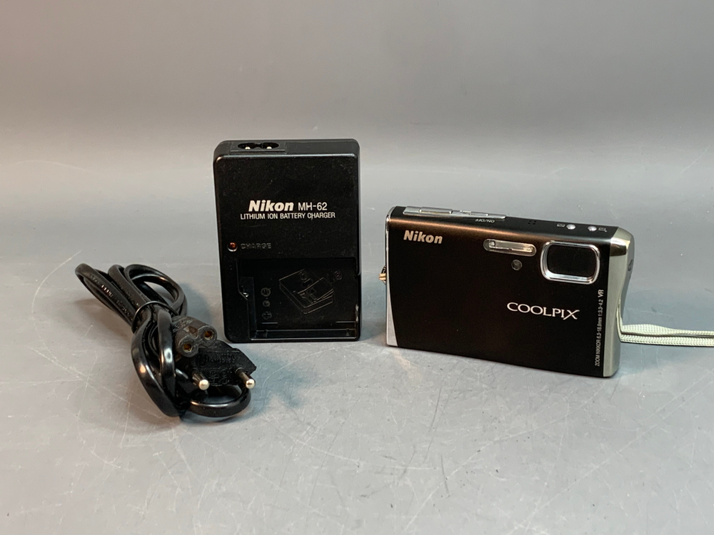 Nikon Coolpix S51c