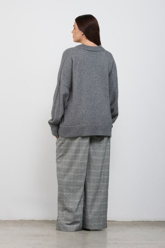 Джемпер вязаный из премиальной шерсти, графит