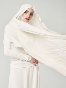 Балаклава Эдит белая