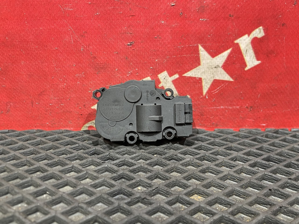 Моторчик заслонки отопителя 2018г