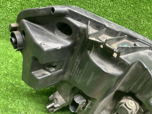 Фара левая Lada Vesta (2022-н.в.) LED