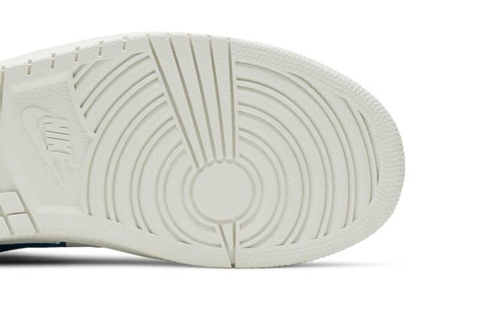 Кроссовки Jordan Air Jordan 1 Centre Court "Military Blue"