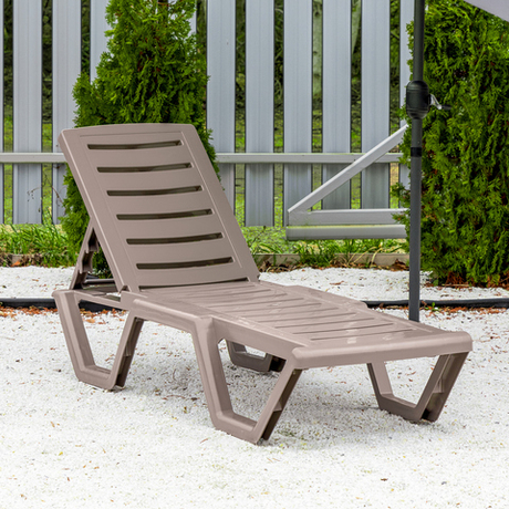 Шезлонг пластиковый "Атлант". Цвет: Мокко