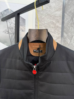 Безрукавка Kiton