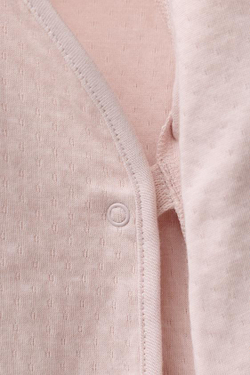 ZARA КОМПЛЕКТ ИЗ ФУТБОЛКИ И ЛЕГИНСОВ С РЕЛЬЕФНЫМ УЗОРОМ, ЦВЕТ РОЗОВОГО ДЕРЕВА