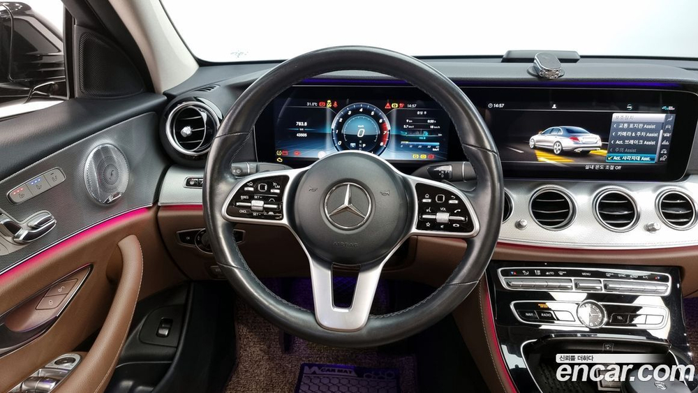 Mercedes-Benz E-Class W213 E300 4MATIC AMG Line (06.2020)