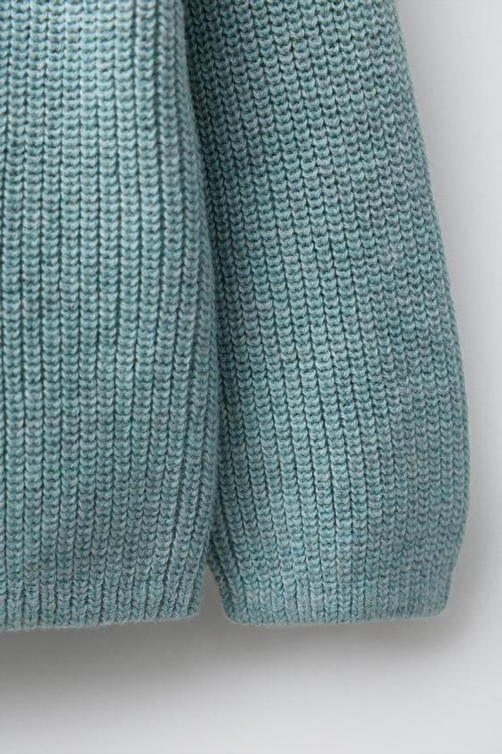 ZARA ВЯЗАНЫЙ КАРДИГАН, ЗЕЛЕНОВАТО-СИНИЙ