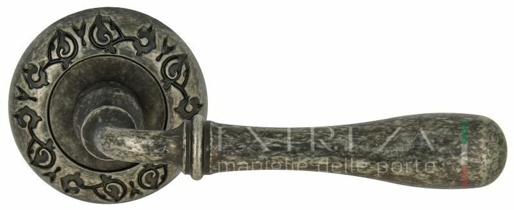 Дверная ручка Extreza &quot;CARRERA&quot; (Каррера) 321 на розетке R04 античное серебро F45