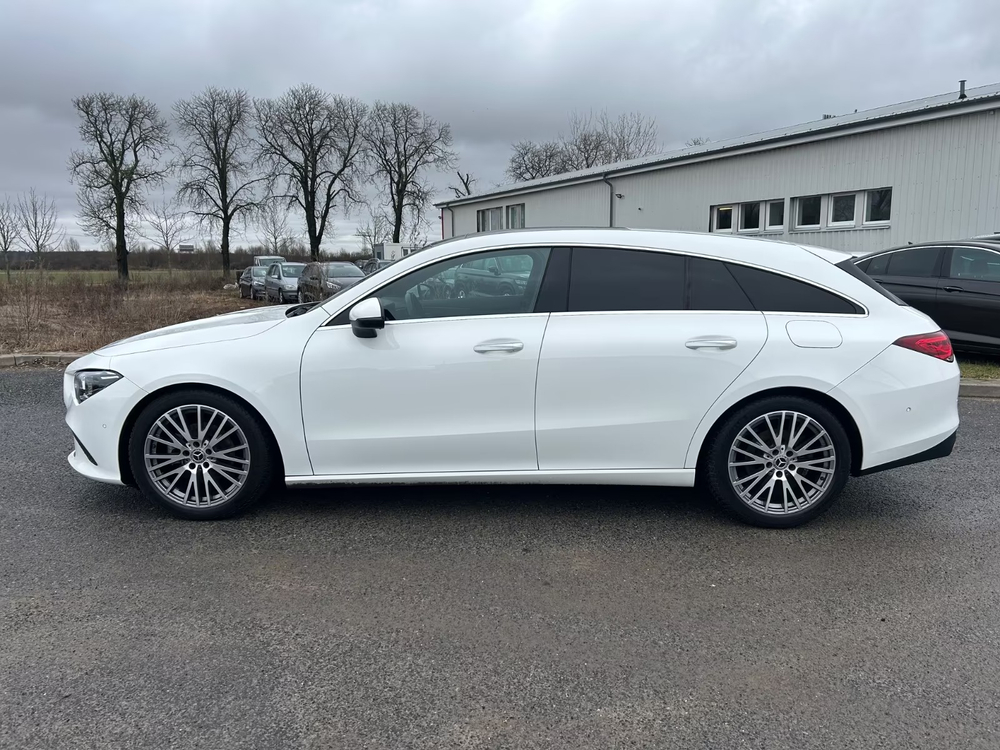 Mercedes-Benz CLA 180 Shooting Brake