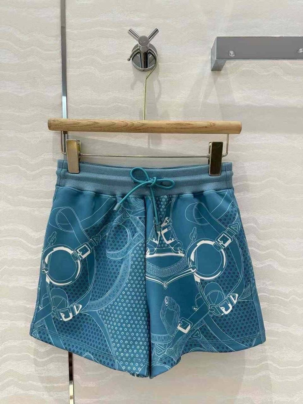 Костюм Hermes