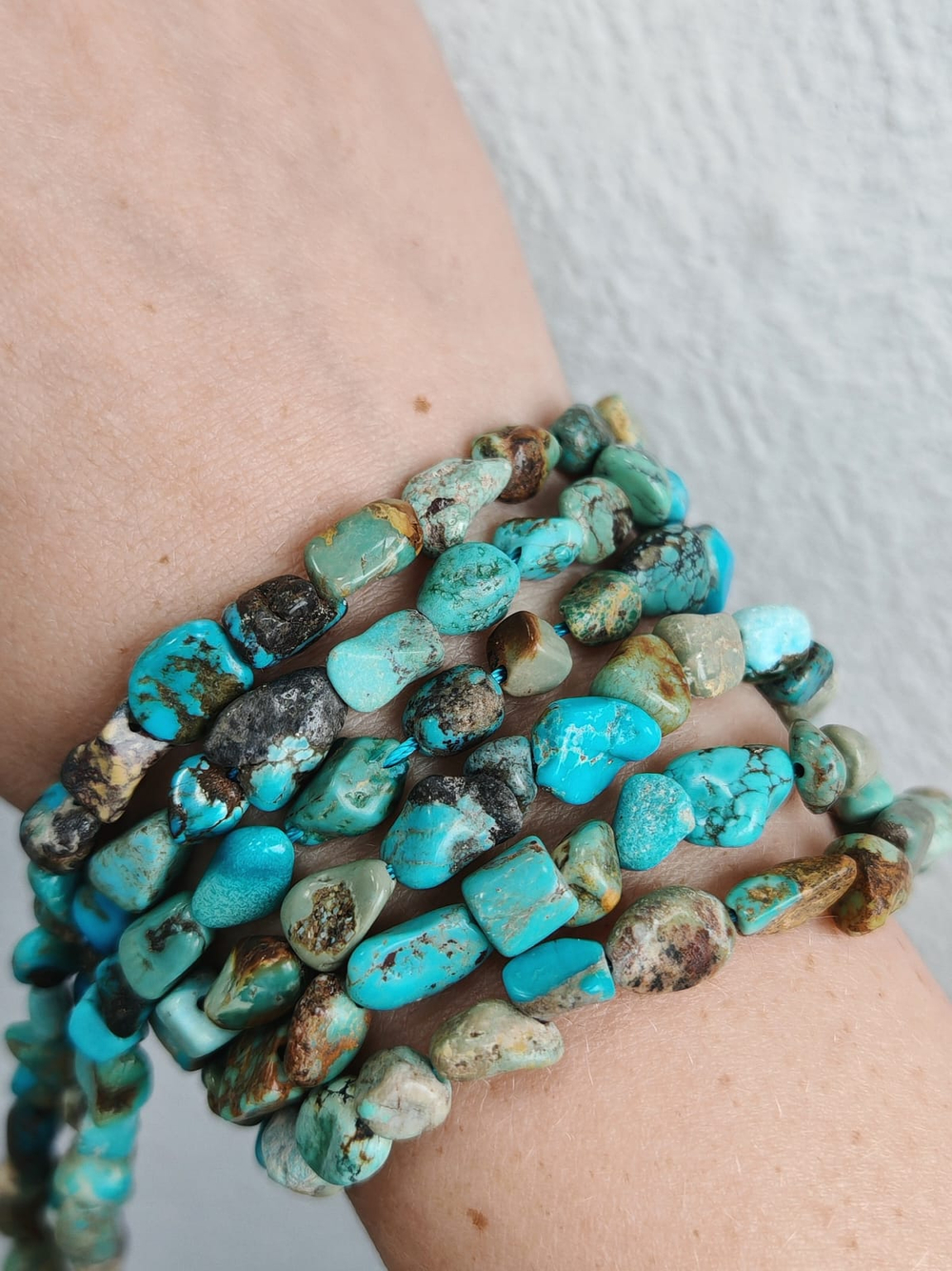 бг58 Бирюза натур. галтовка 5*8мм, нить 20см