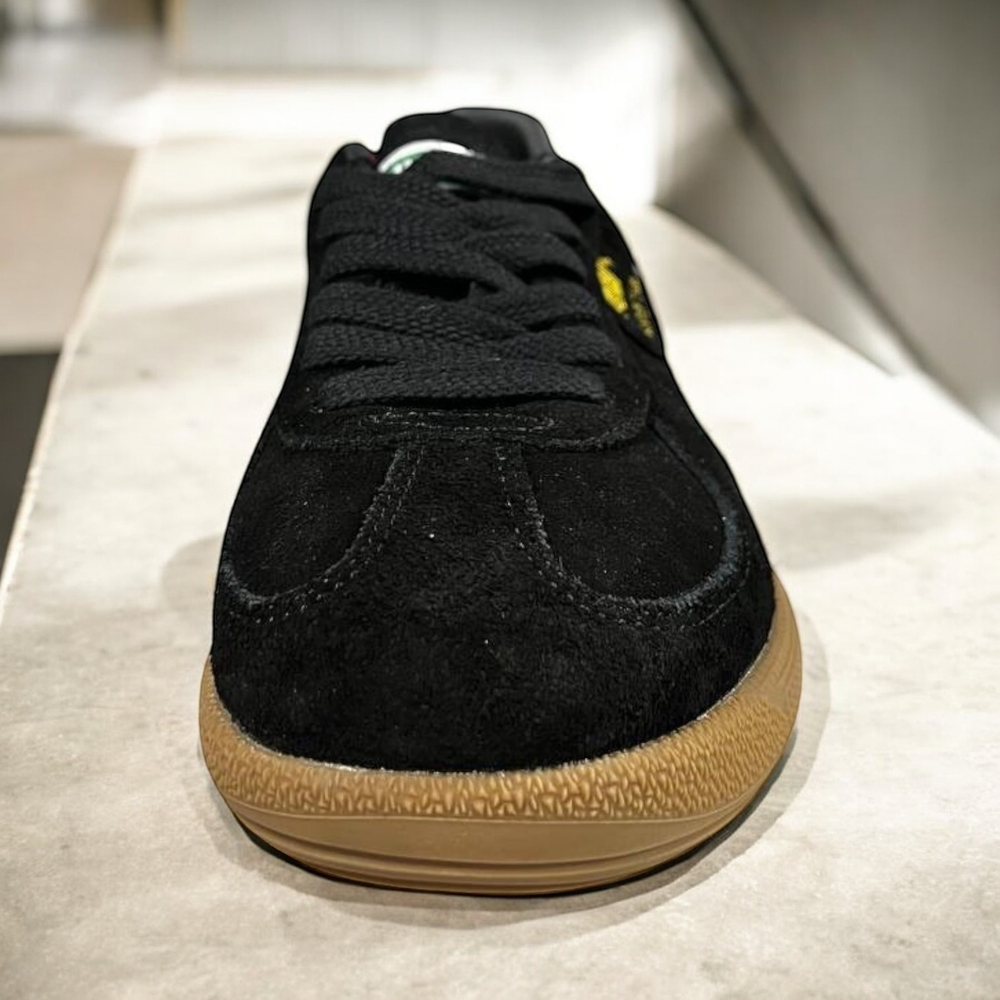 Puma Super Team • Black