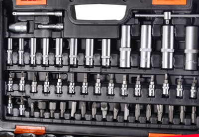 Набор инструментов, 1/2" , 1/4" , CrV, пластиковый кейс 94 предмета Вихрь