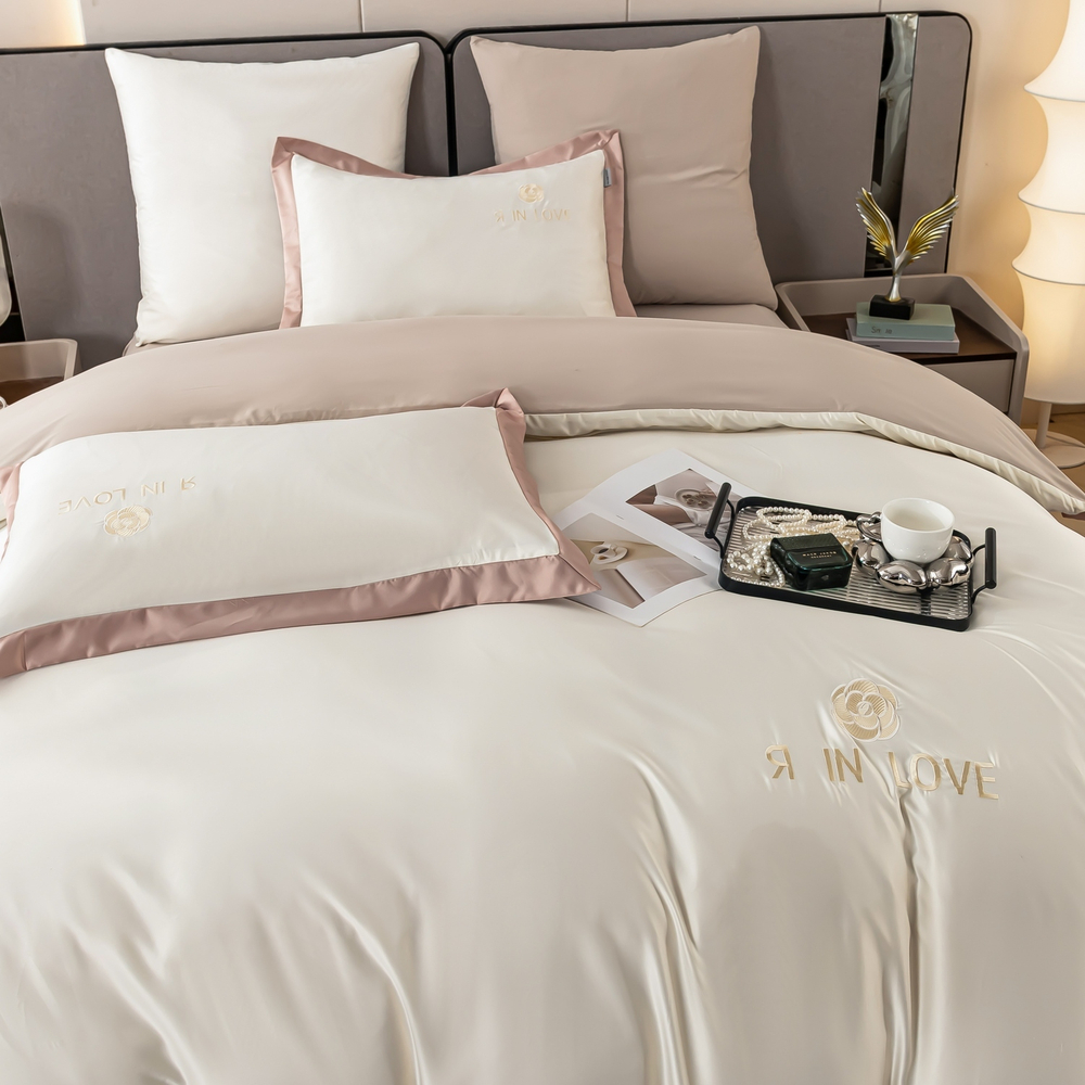 Комплект постельного белья Сатин-Шелк Я IN LOVE LV013