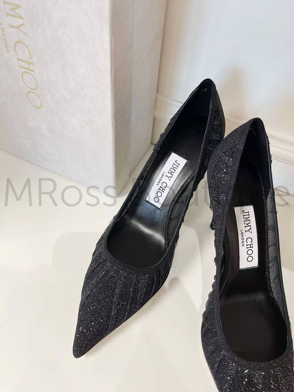 Черные туфли-лодочки Love 100 Jimmy Choo (Джимми Чу) из блестящей ткани песочного цвета