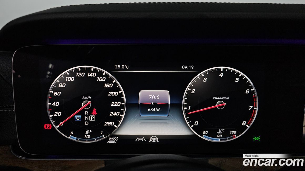 Mercedes-Benz E-Class W213 E300 4MATIC Exclusive (07.2020)