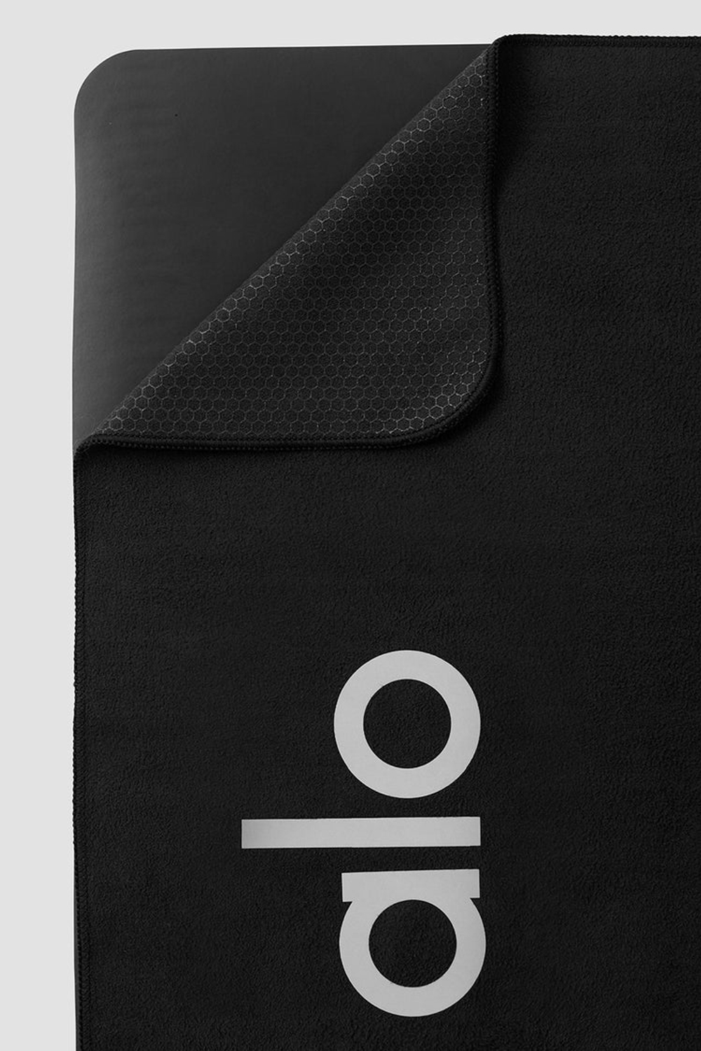 Alo Yoga Полотенце для коврика Grounded, черный