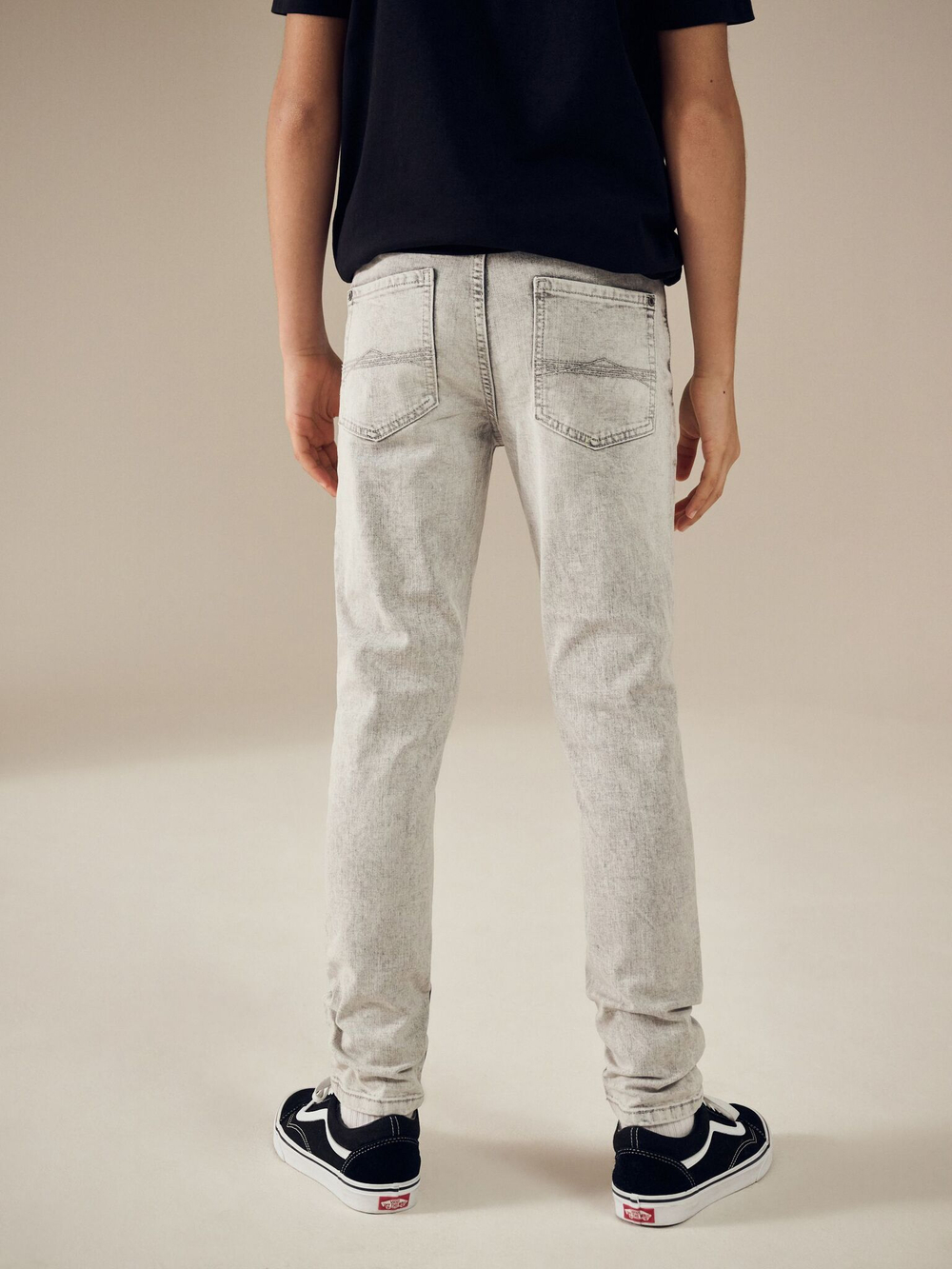 Джинсы стрейч для мальчика Next AC6-967, Светло-серый