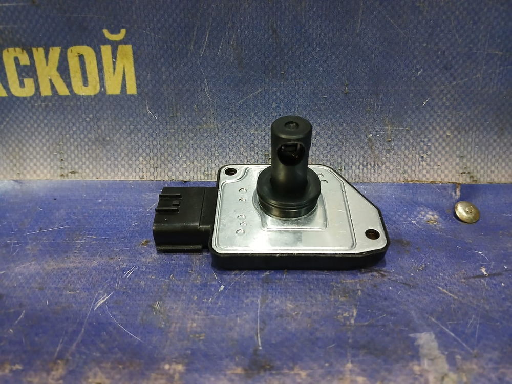 Расходомер NISSAN PRIMERA 1997-2000