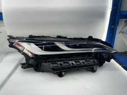 Оригинальная фара Toyota Wildlander / Corolla / Frontlander / High Cross