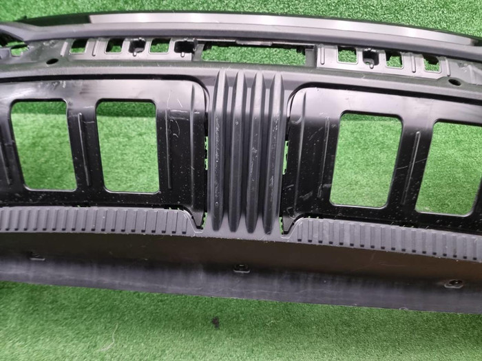 Бампер задний Geely Atlas 2 (2023-н.в.)