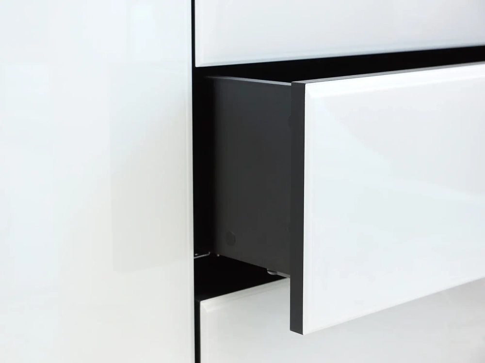 Сервант Kristal