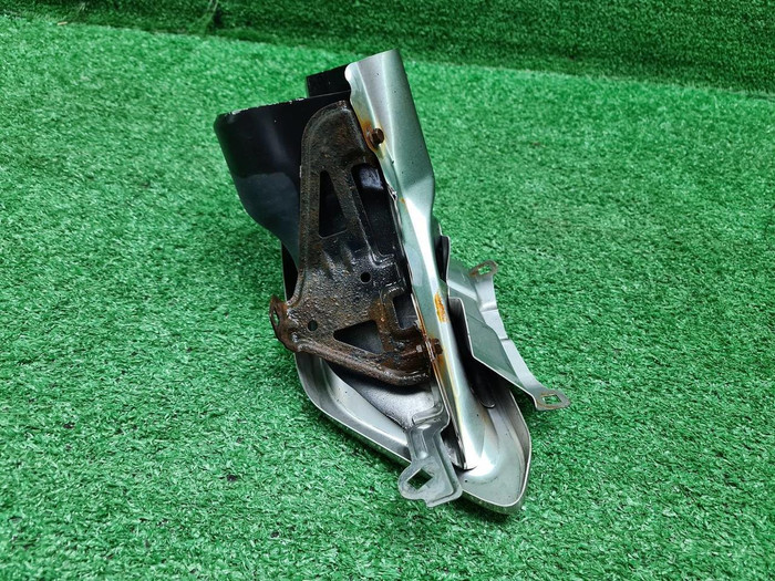 Насадка глушителя правая Lexus RX 4 (2015-2019)