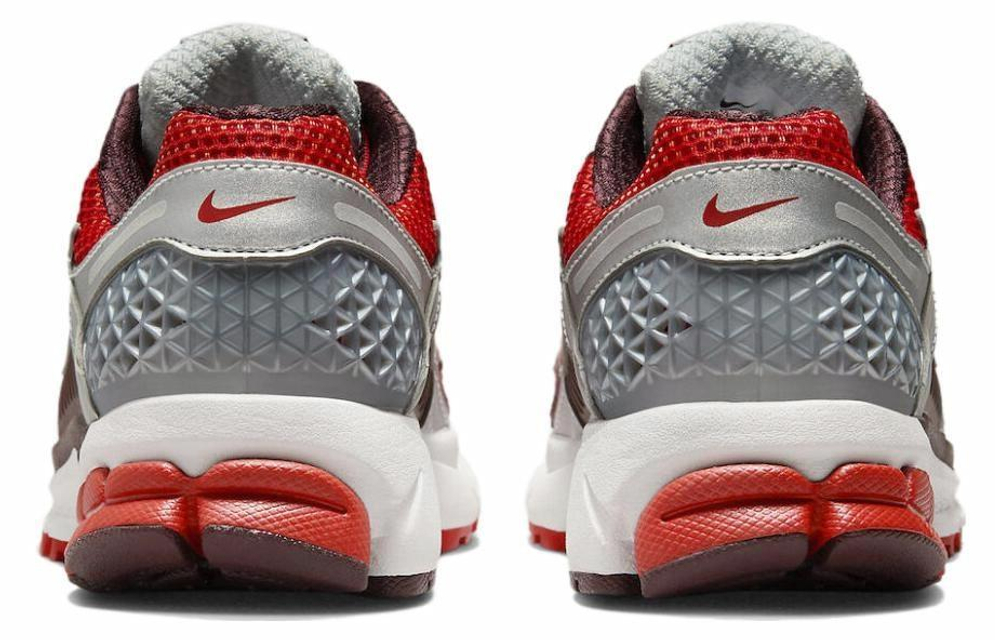 Кроссовки Nike Air Zoom Vomero 5 (Женская размерная сетка)