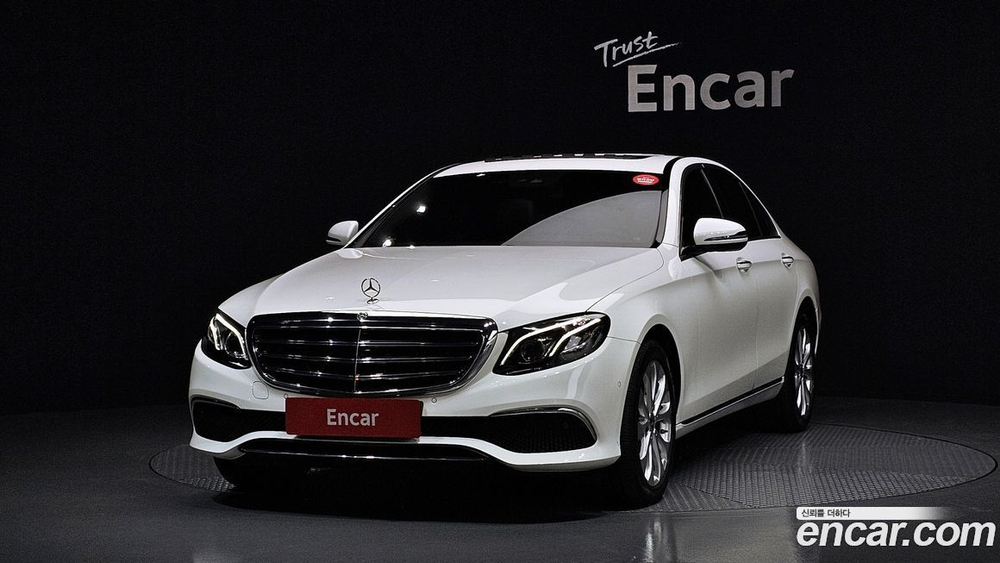 Mercedes-Benz E-Class W213 E220d 4MATIC Exclusive (09.2019)