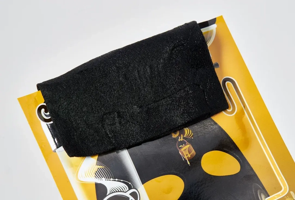 Elizavecca Тканевая маска для лица ДРЕВЕСНЫЙ УГОЛЬ Black Charcoal Honey Deep Power Ringer Mask Pack