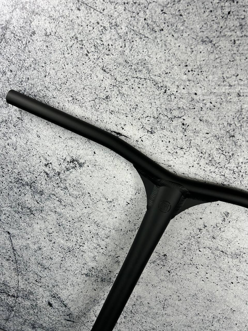 Руль HIPExtreme H3 Y-bar 600*560 мм, черный