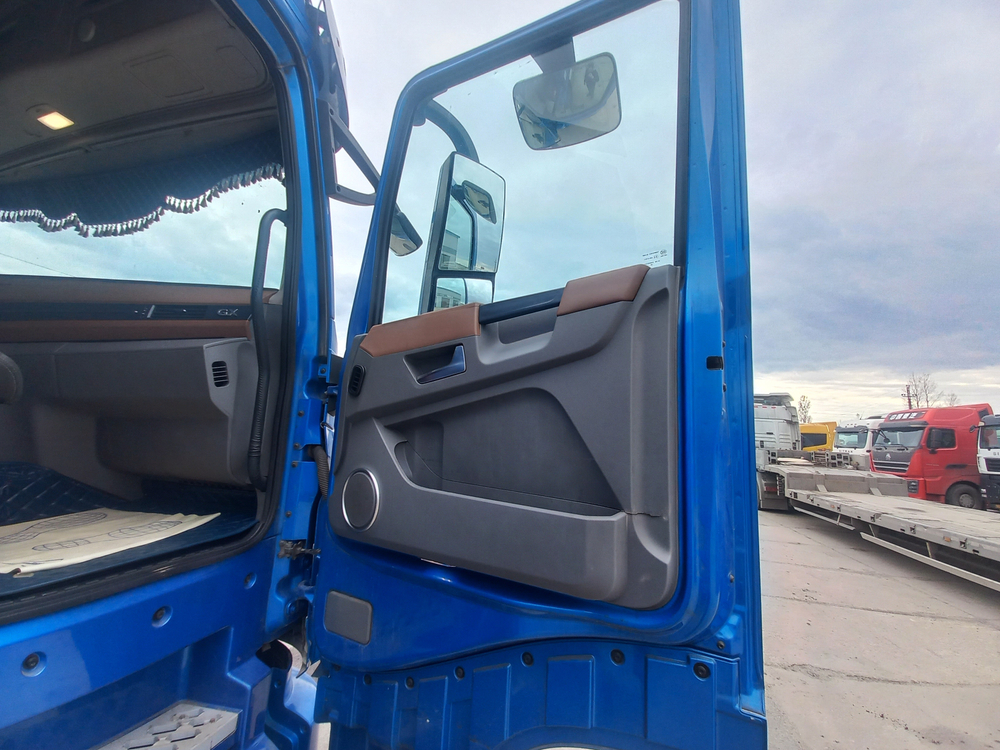 DongFeng GX 4x2 Седельный тягач D111A (Дизельный, 13,5 л, 518 л.с., АТ)
