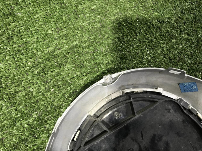 Накладка решетки радиатора Mercedes CLS W218 C218 (2014-2017)